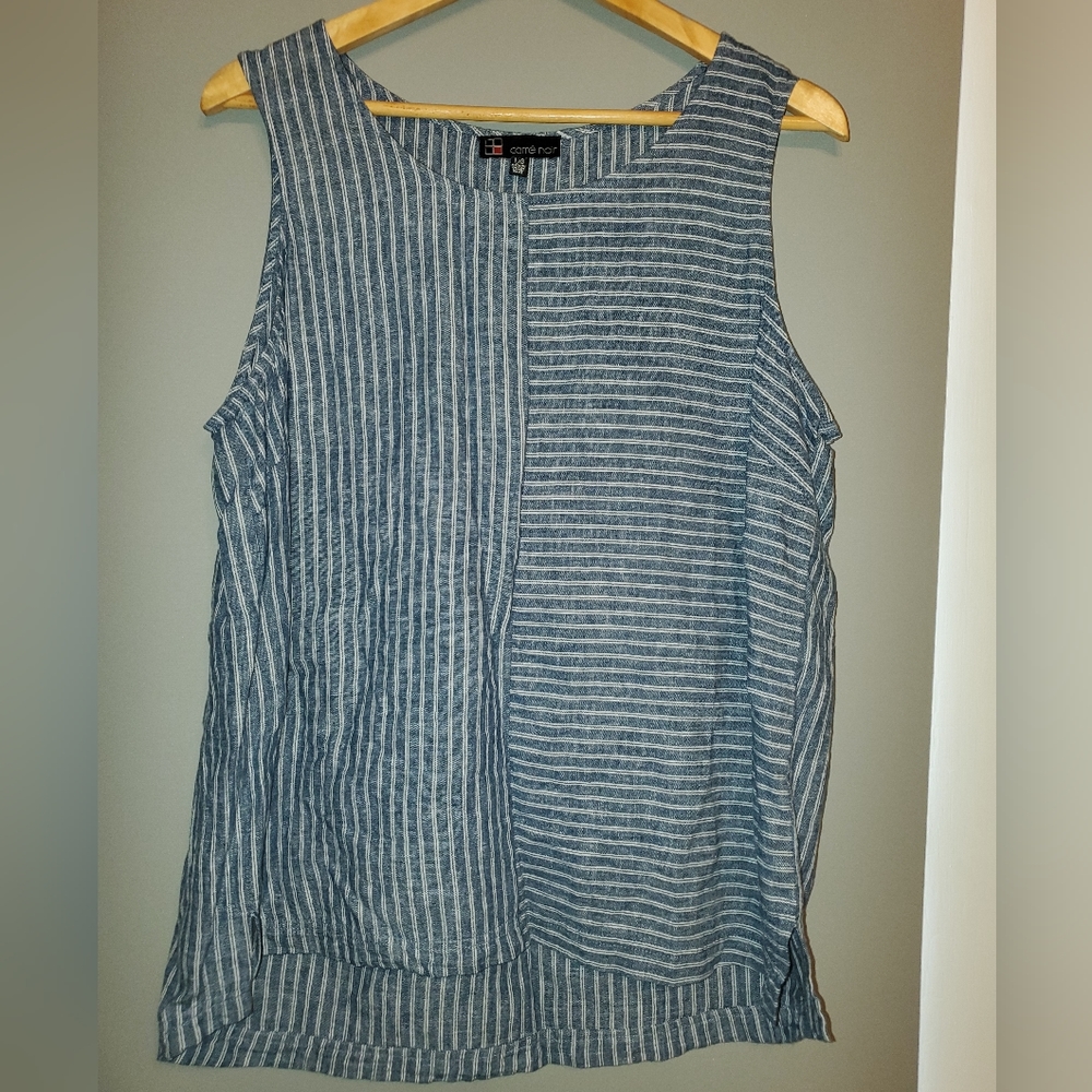 Carre Noir sleeveless blouse